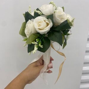 Elegant White Rose Bouquet with Greenery